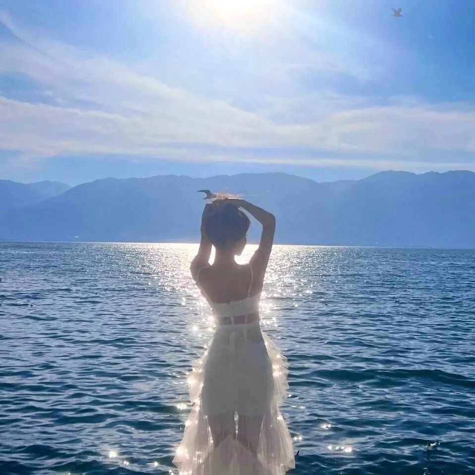 阿斯卡的命运旅程海报