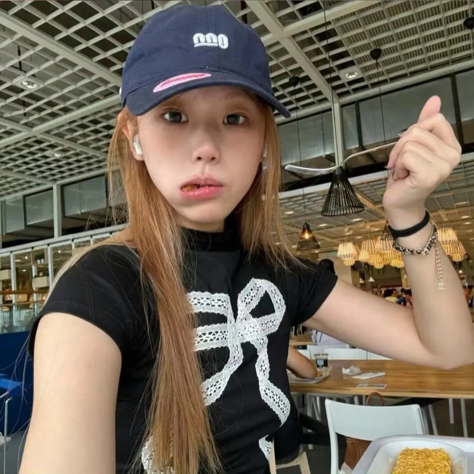 目之所及海报