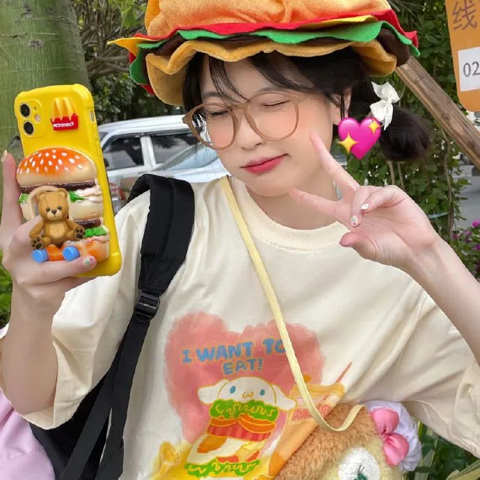 谜宫海报